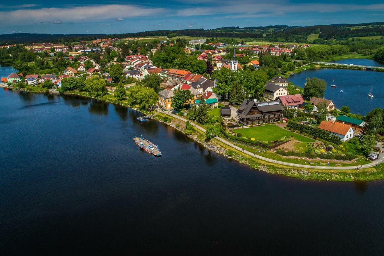 Hotel Penzion Frymburk Zewnętrze zdjęcie